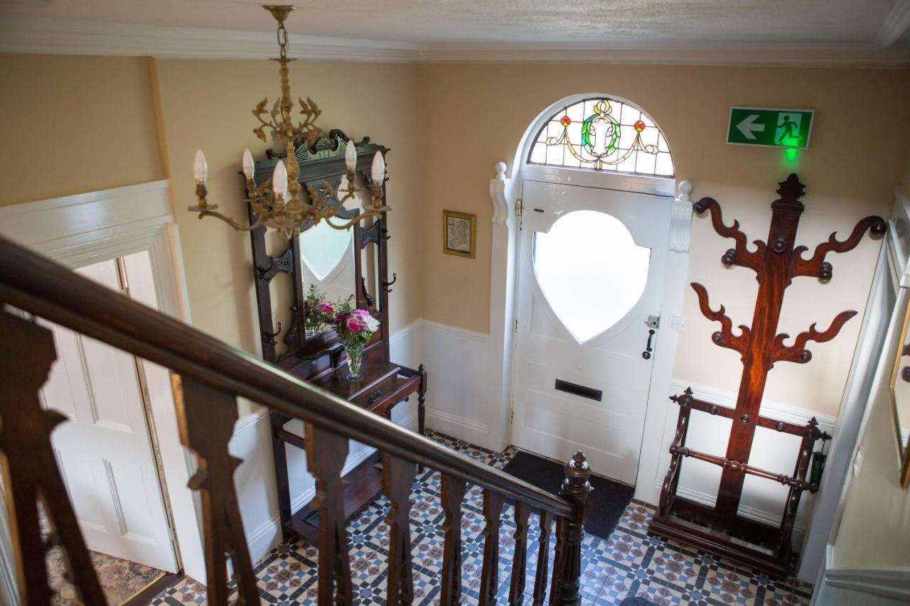 Riverdale House B&B 阿斯隆 外观 照片