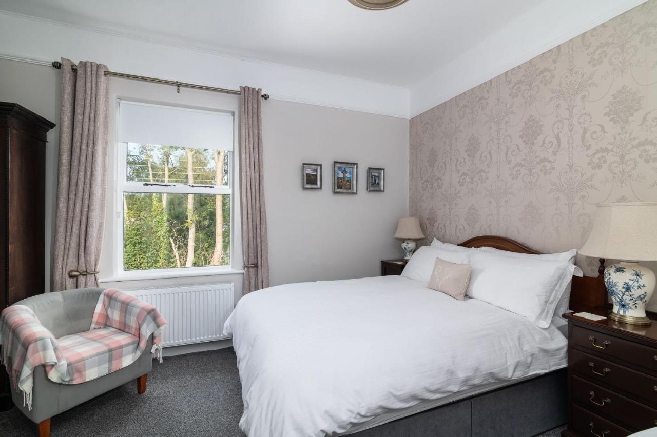Riverdale House B&B 阿斯隆 外观 照片
